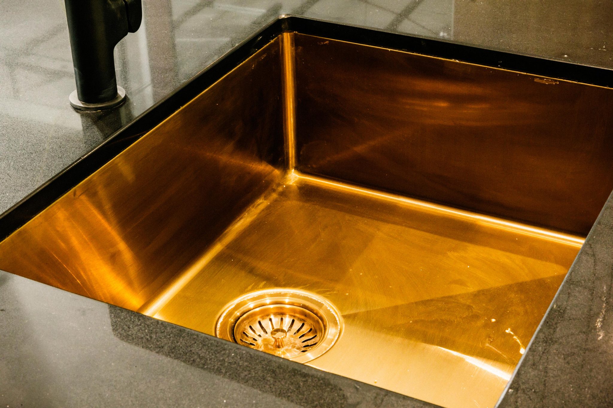 The copper sink!