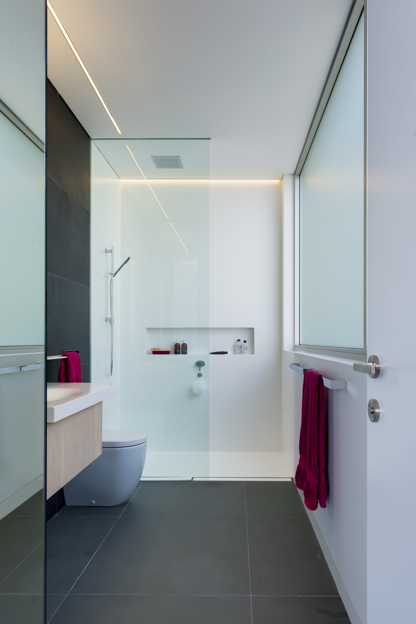 KBDI-australian-bathroom-designer-year-2013-darren-genner-minosa-finalist-01