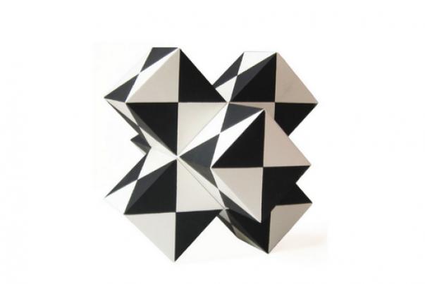 kelly-wearstler-marble-trapezoid-(crate)-black-white-603px-405px