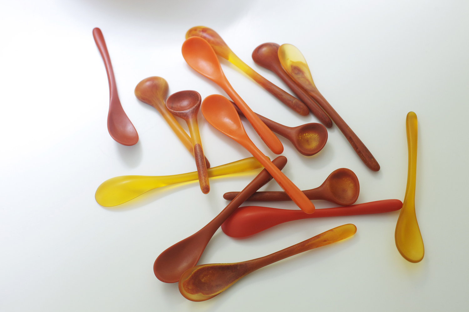 dinosaur-designs-red-collection-2014-spoons