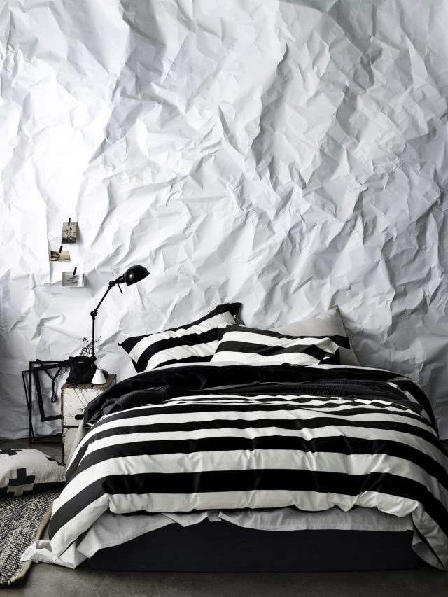 widestripequiltcovercremeblack