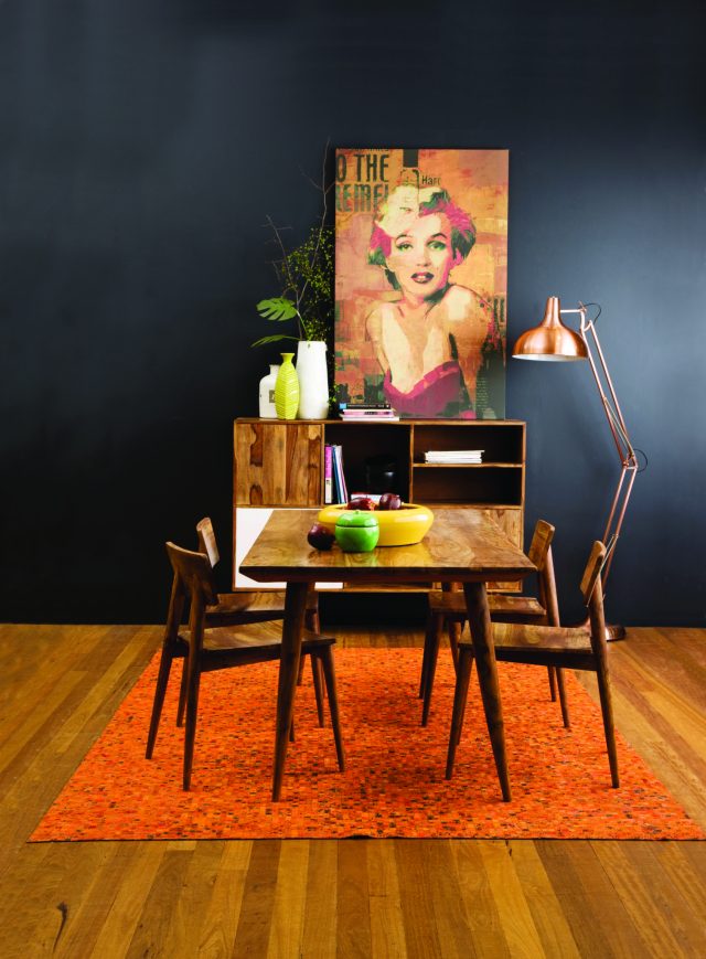 Retro style Vamp dining table and chairs