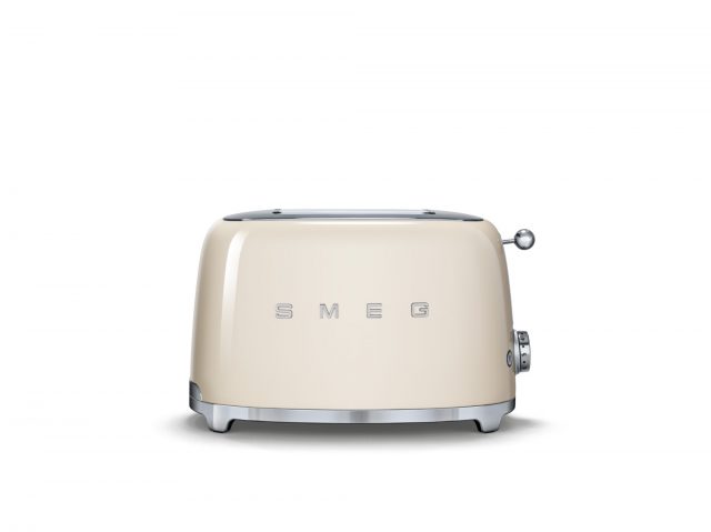 Smeg launch seriously stylish stand mixer, toaster, kettle and blender ...