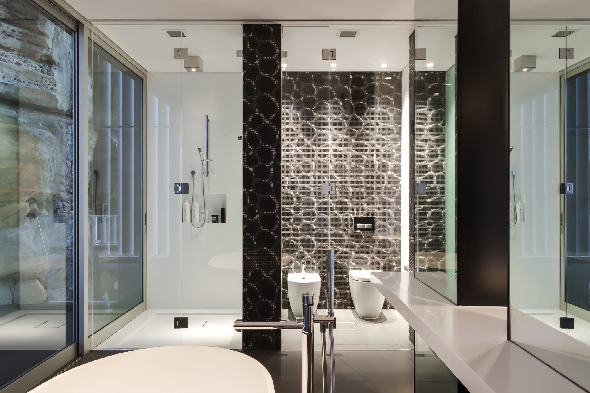 minosa-darren-genner-simona-castagna-win-international-design-award-desiger-kitchen-bathroom-2014-03