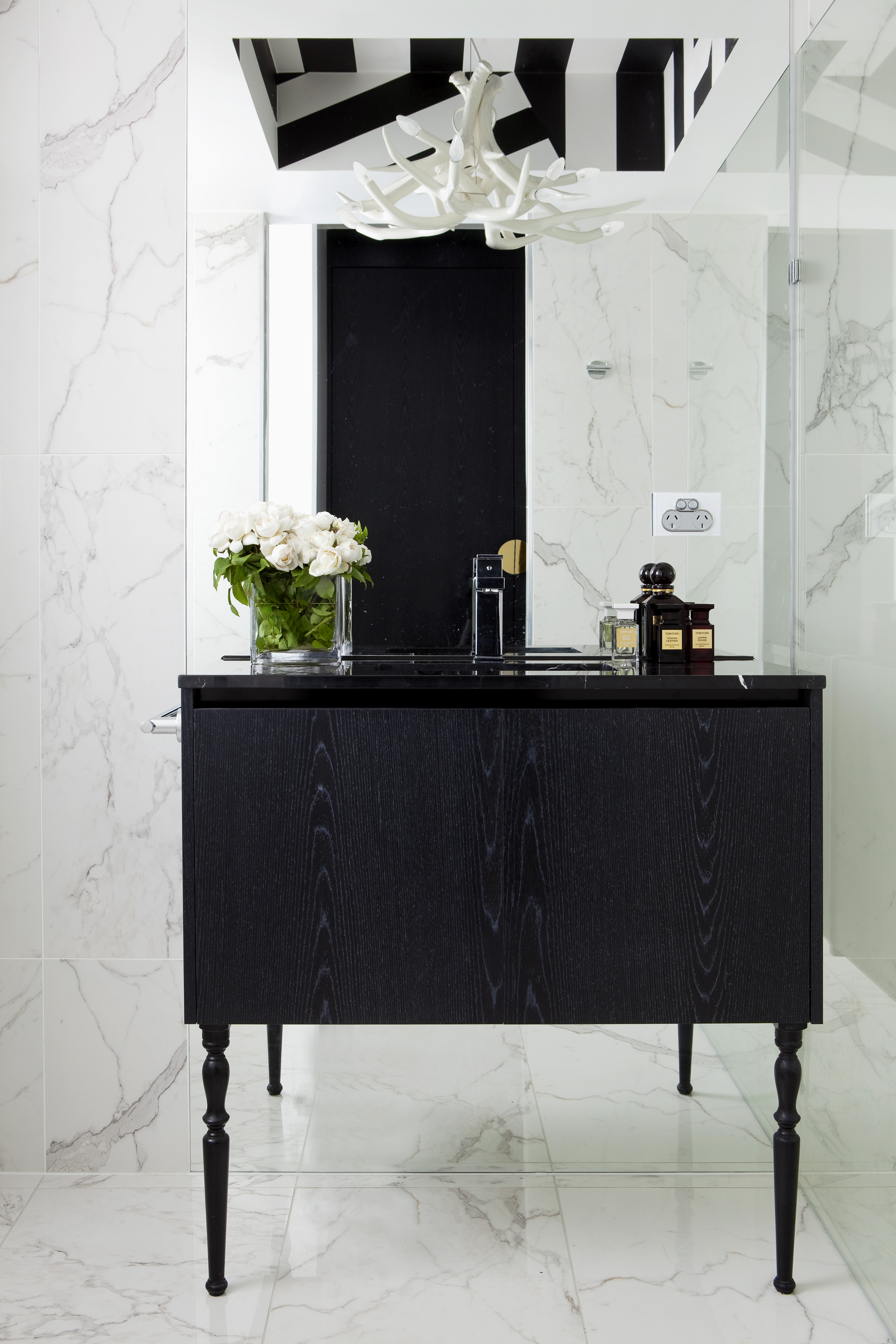 Image 2 - Bathroom design black & white James Dawson Interiors 3 copy