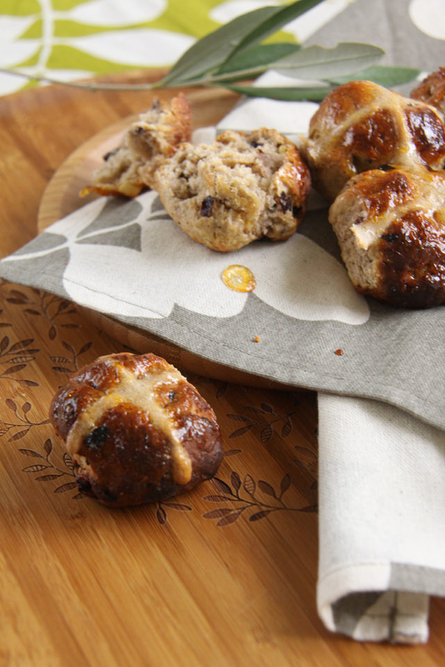 Dandi Easter Buns and Succulent Napkins_M