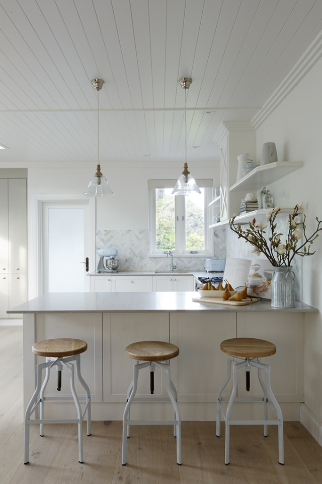 Get the look: two perfect kitchen scores on Reno Rumble - The Interiors ...