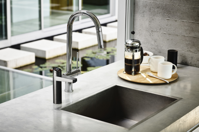 150413_ZipWater_DS_HTELITE_SINK_M_0193_REVISED