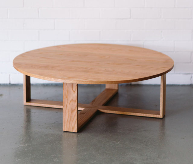 kisscuddle_coffeetable_1024x1024