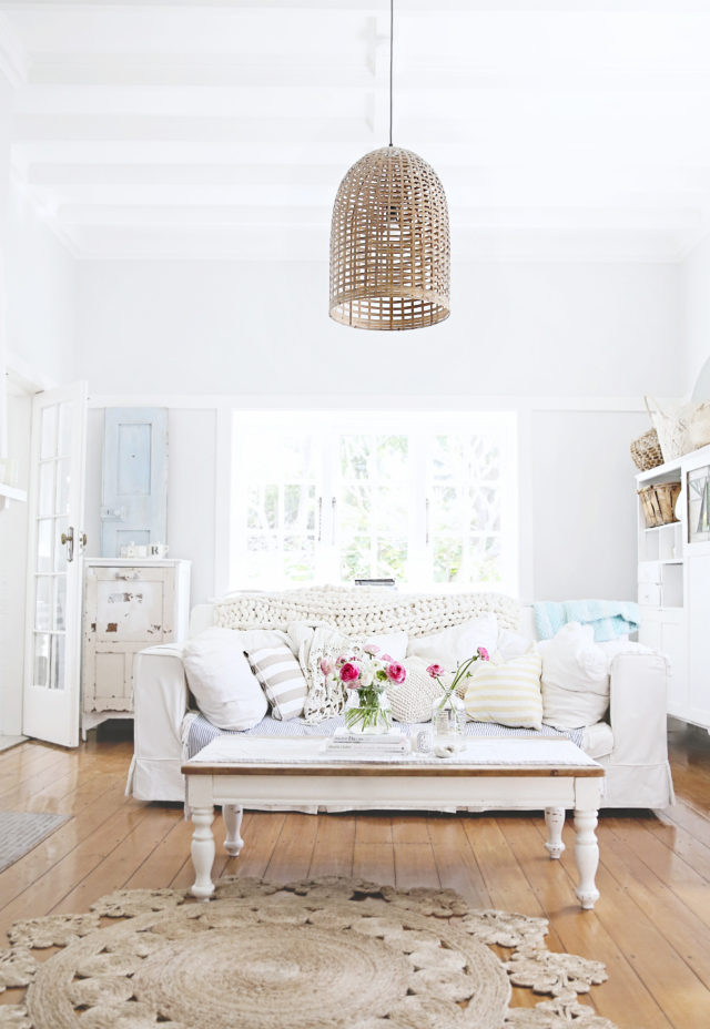 a beach cottage blog family room corner