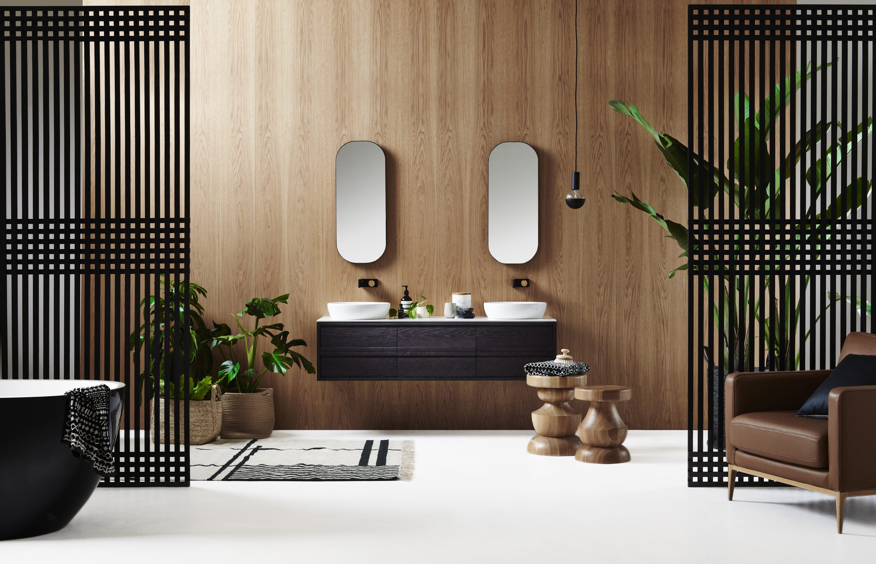 4.Luxury Hero Bathroom