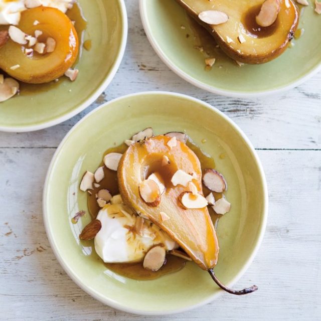 Roasted Pears with Honey and Yoghurt