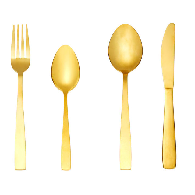 1 16 peice gold cutlery set $25