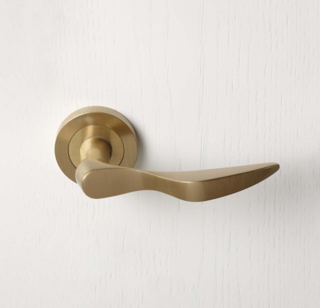 Pittella_070 Door Handle_Satin Brass_05