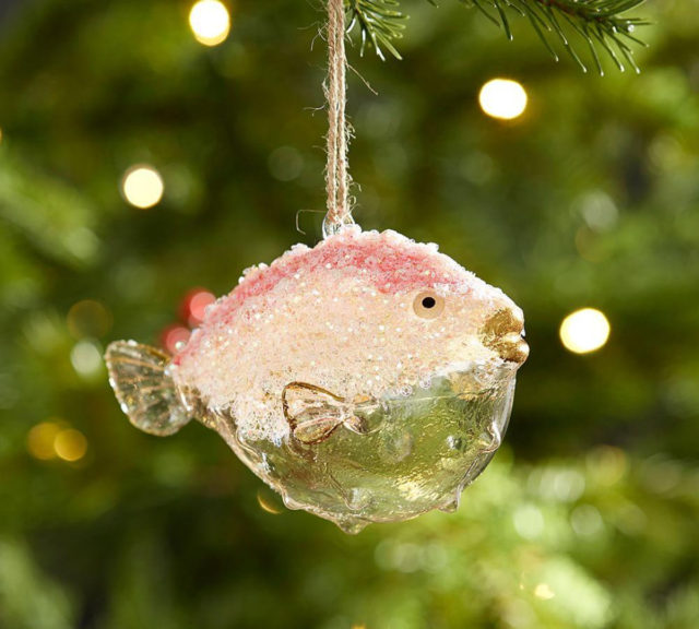 blowfish-ornament-z-1