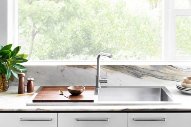 cantilever-interiors_custom-kitchen_beach-rd_photo-credit-martina-gemmola-styling-ruth-welsby_018
