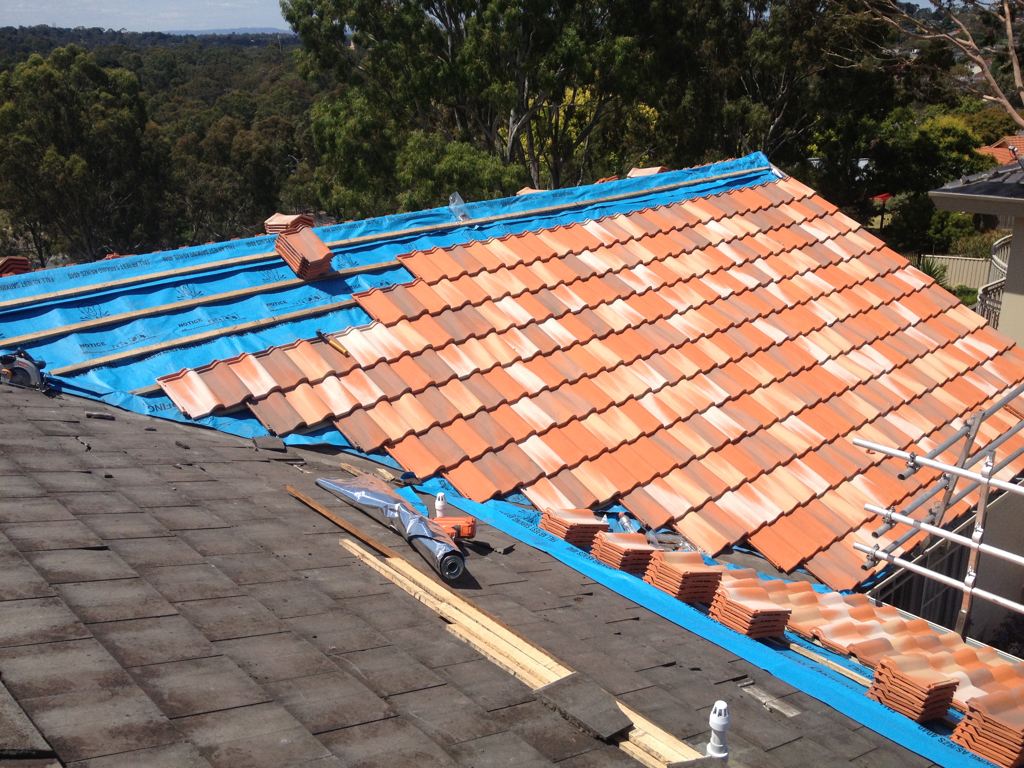 Roofing Reno: Renovate Or Restore