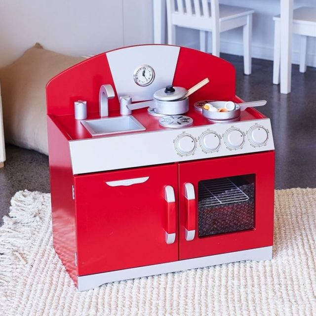 Kids best sale red kitchen