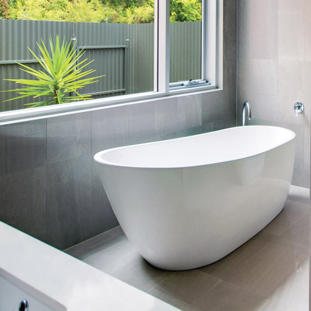 How to choose the right bath for your bathroom reno