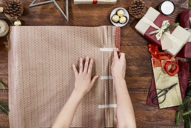 All of Our Smartest Gift-Wrapping Tips and Techniques