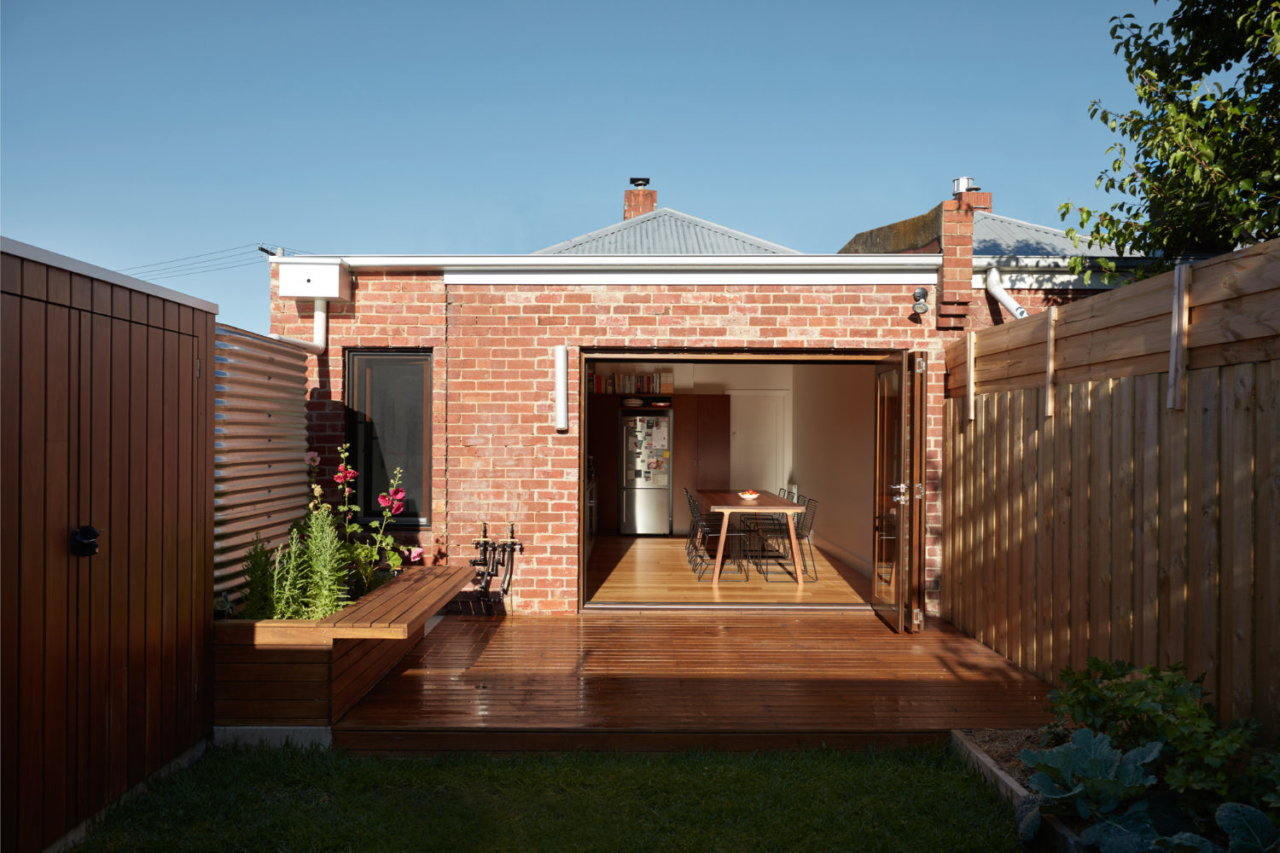 Before & after: Tiny Melbourne cottage gets clever reno - The Interiors ...