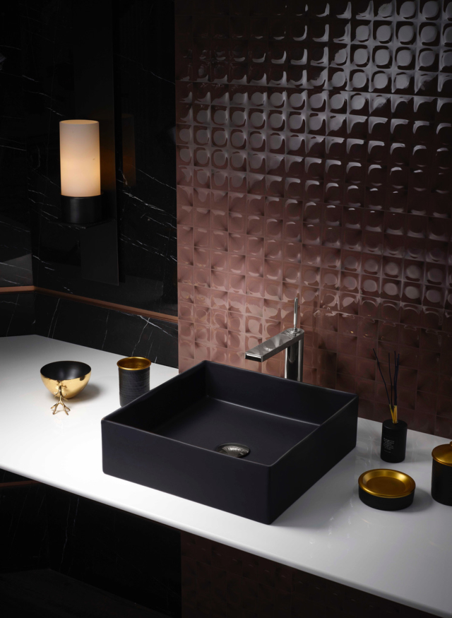 Kohler Mica basin in black