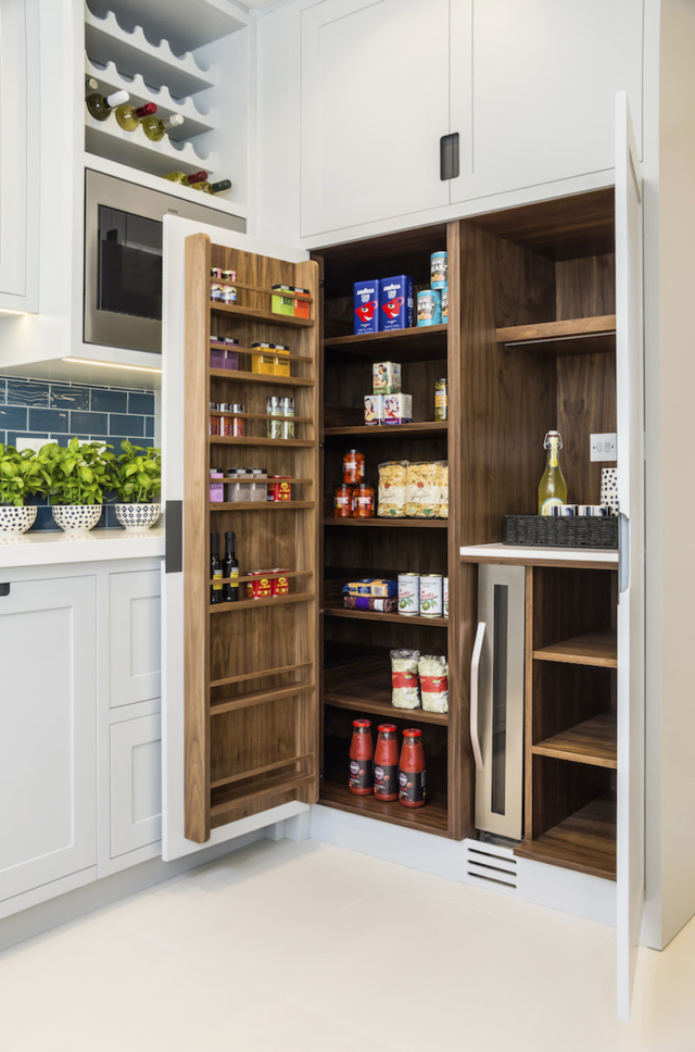 Kitchen pantry