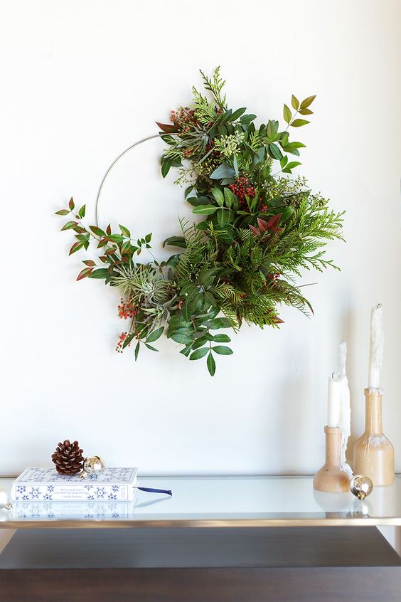 Asymmetric holiday wreath