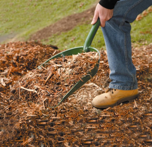 Cyclone multi-purpose shovel