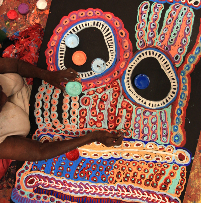 Aboriginal artist Murdie Morris at work