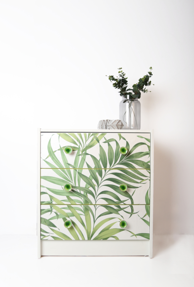 lush green wallpaper has worked an up cycled treat on this set of white drawers