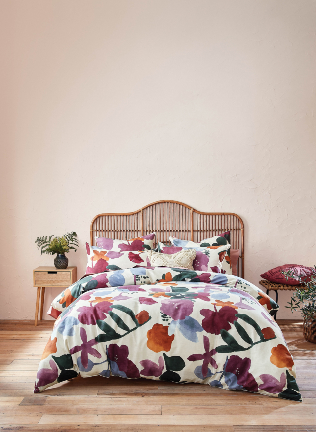 target sage quilt cover