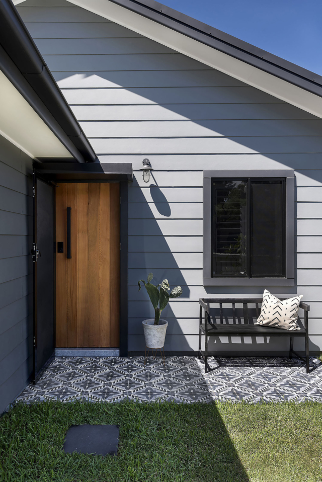 AFTER Bonnie & Neil 'Byzantine' tiles feature at the entry to the home