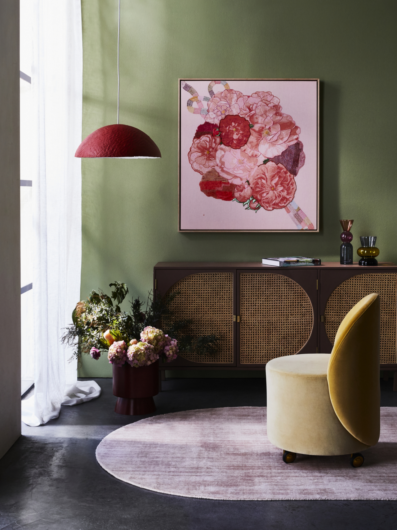 Artist Fleur Woods’ contemporary ‘stitched’ floral art - The Interiors ...