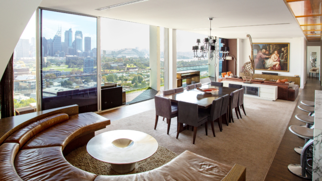 'Sky Loft' has views of the Sydney skyline