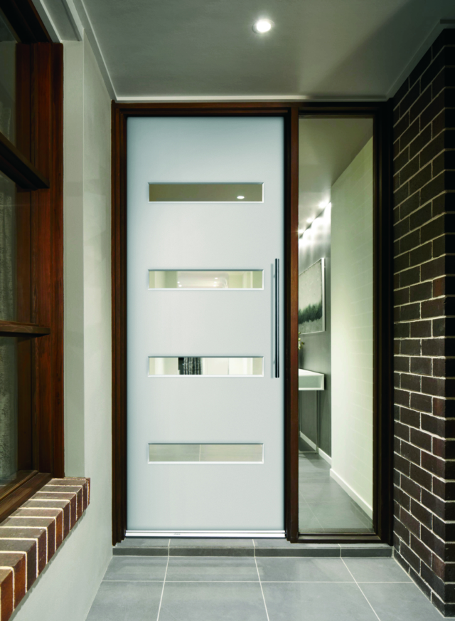 Glass really elevates the look of this Corinthian door 