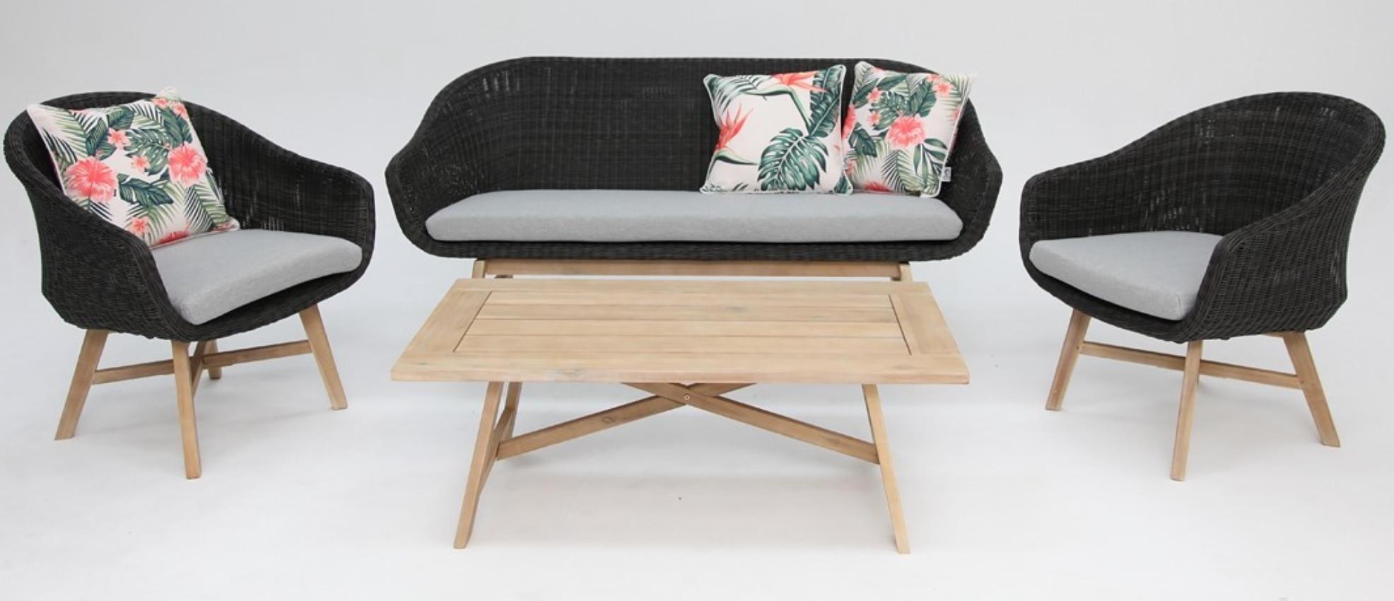 8 Affordable Outdoor Furniture Sets The Interiors Addict