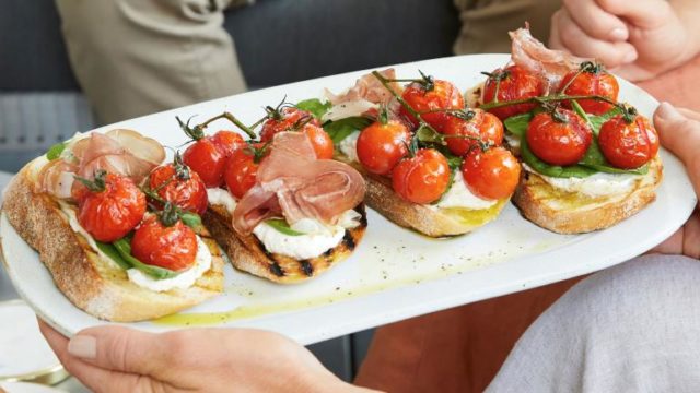 brunch bruschetta