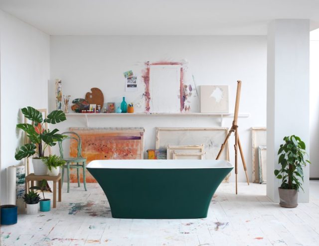 Victoria + Albert’s Ravello Bath RAL Gloss 6005