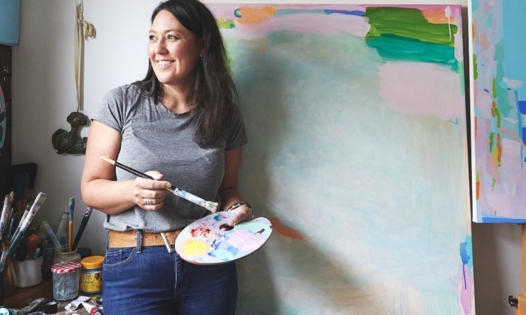 Artist Alizon Gray brings calm in challenging times