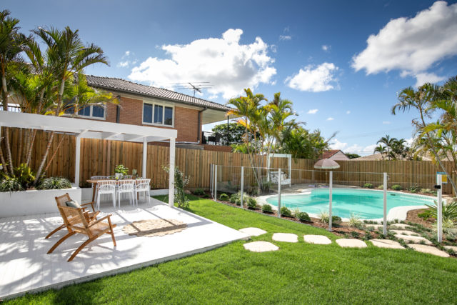 One last look at that gorgeous pool area