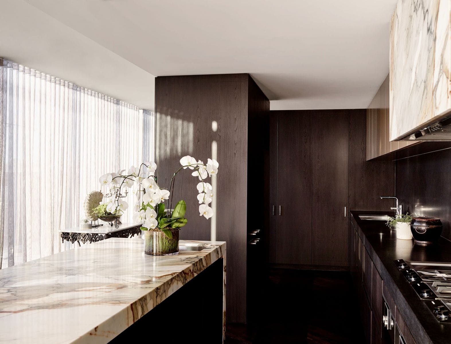 A look inside this luxurious bespoke Melbourne penthouse - The ...
