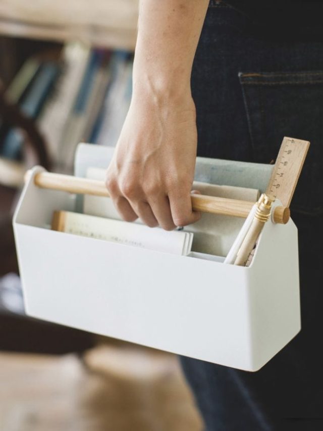 Desk organiser