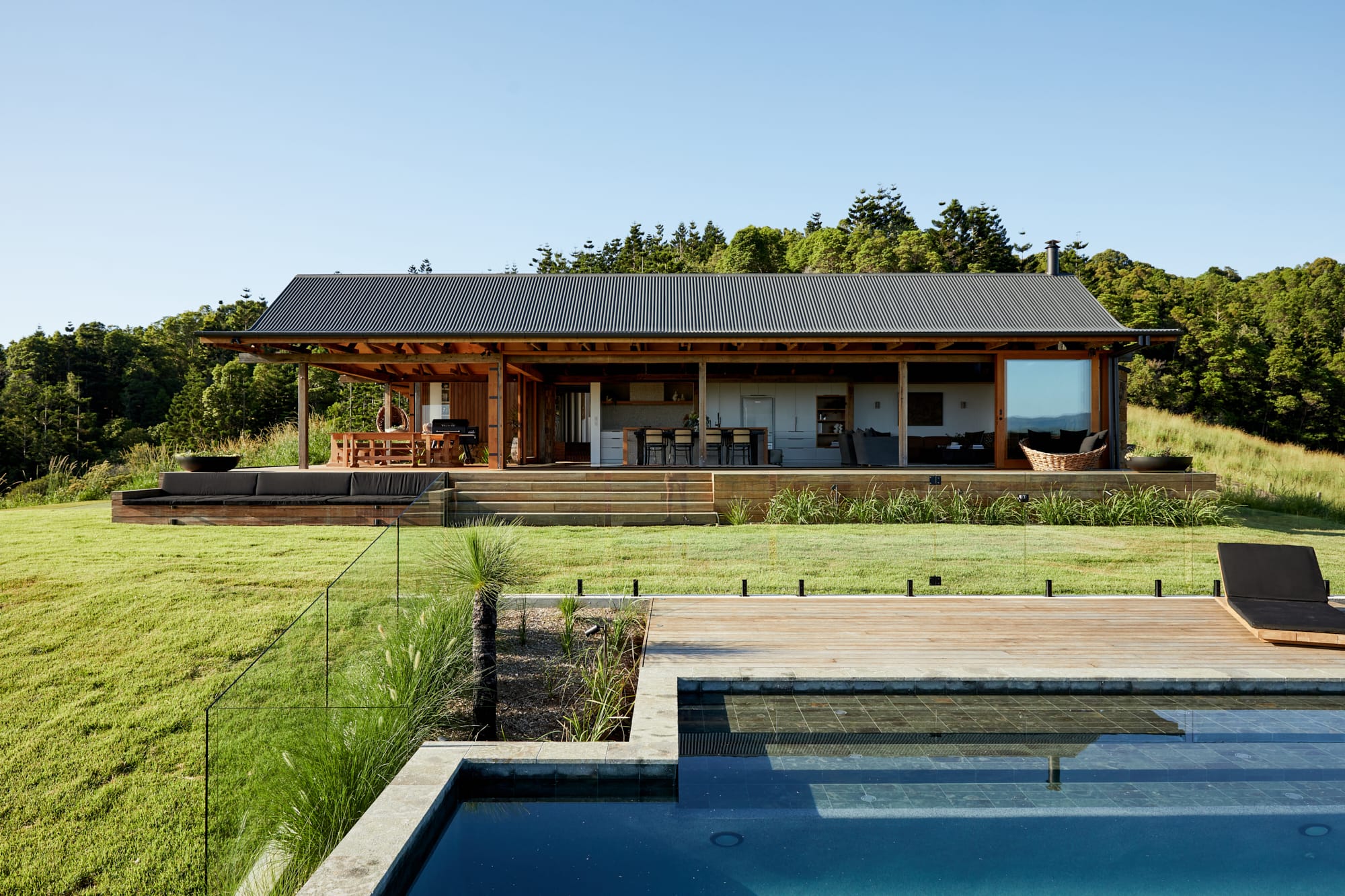 Byron Bay: The Most Luxurious Farmhouse You've Ever Seen - The ...