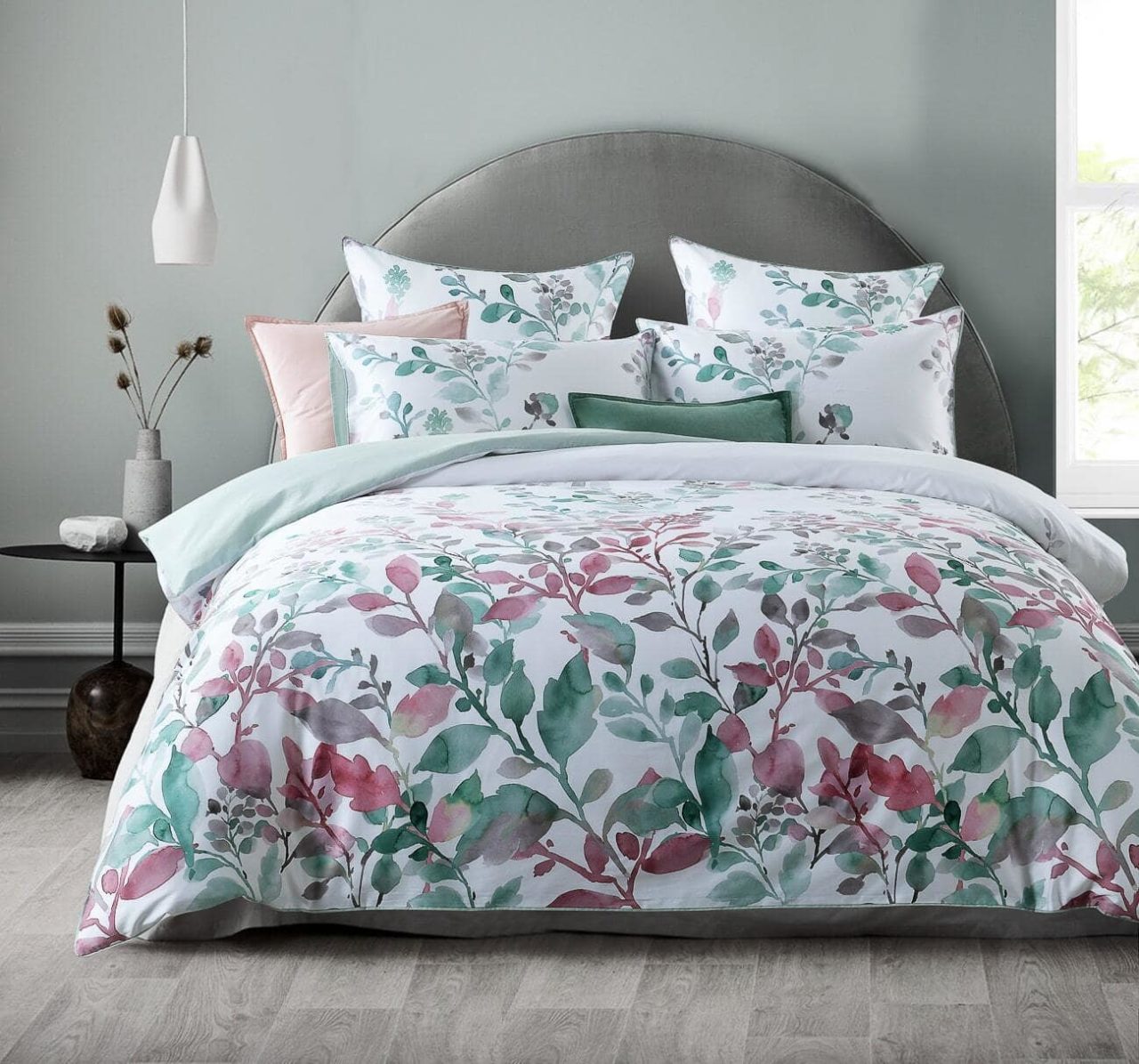 The best way to make over your bedroom for Spring a new quilt cover