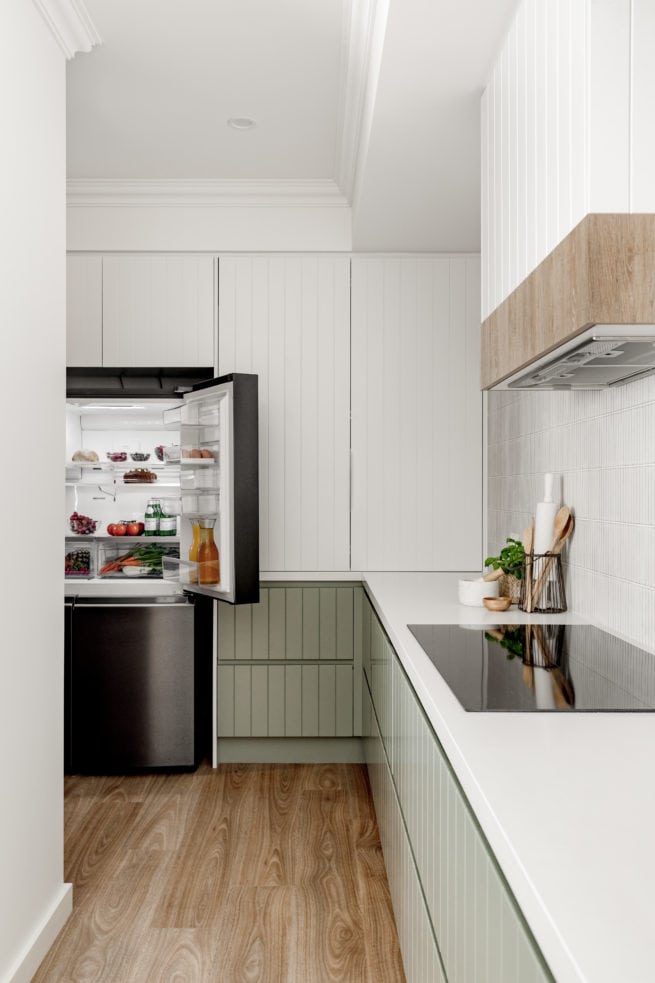 Low key scared of colour? Here's how to use it for a timeless kitchen ...