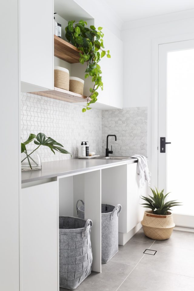 Casey Residence laundry room by Studio Black Interiors. Photography: H Creations