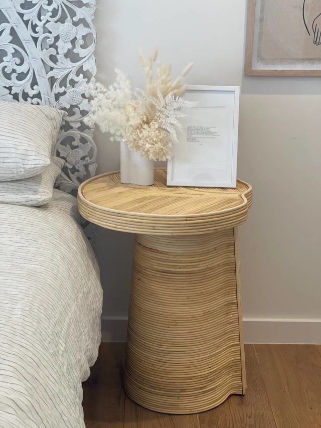 Elsian side table