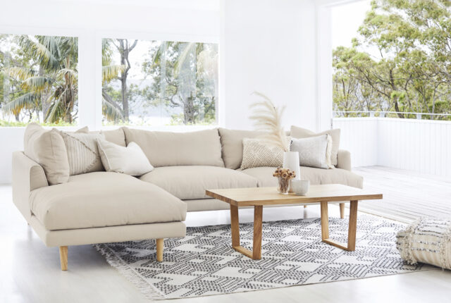 Lounge lovers best sale bronte sofa