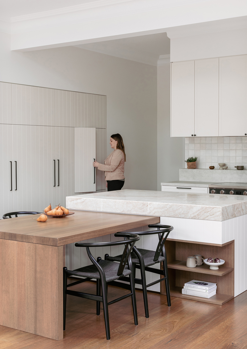 Integrated meals table makes the most of the kitchen island bench The